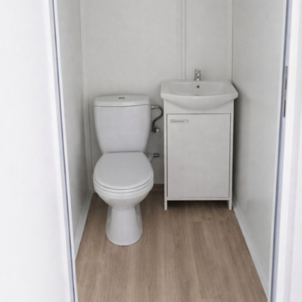 Contenedor oficina con aseos 18 m²